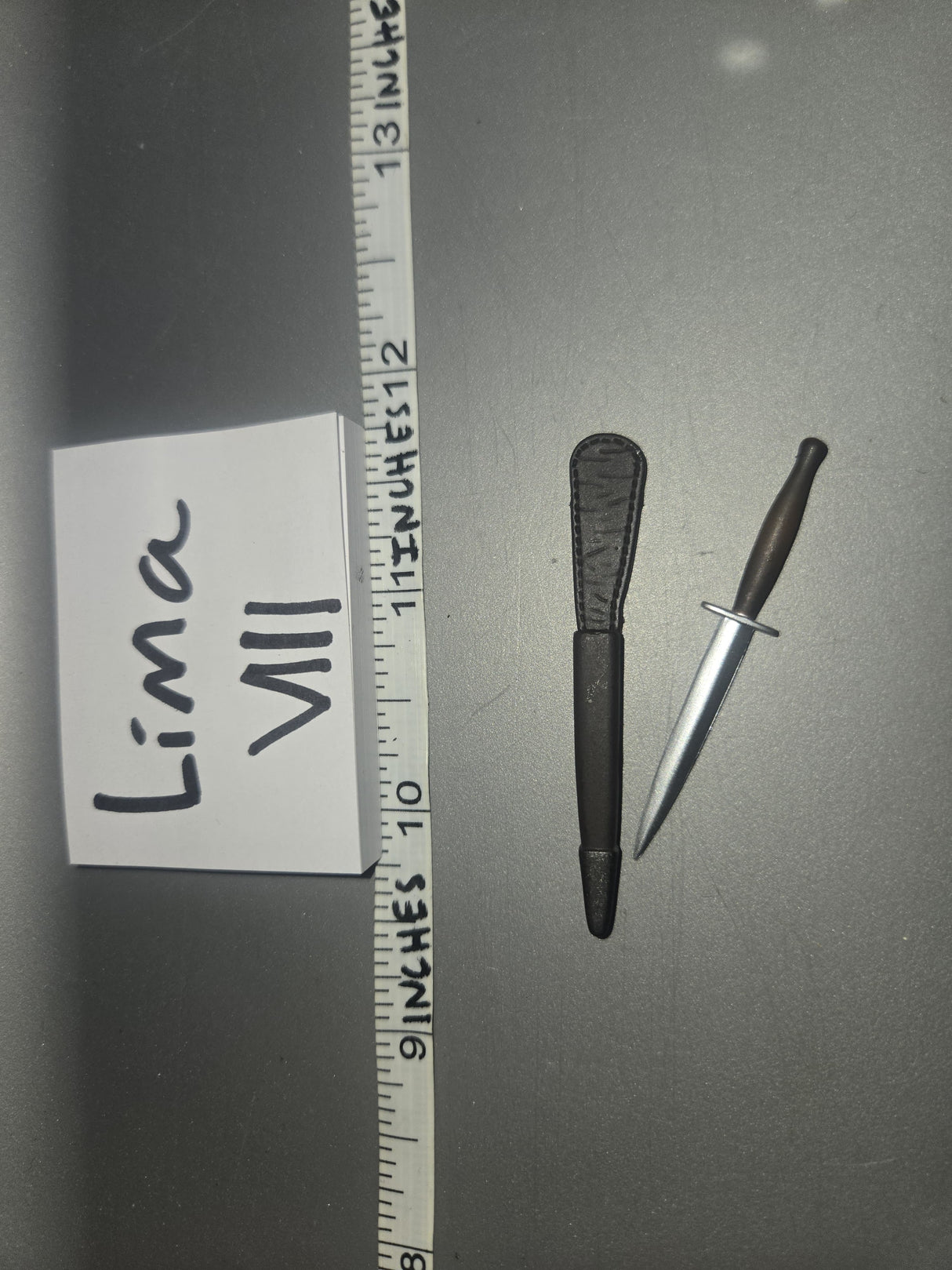 1:6 Scale WWII British Commando Dagger