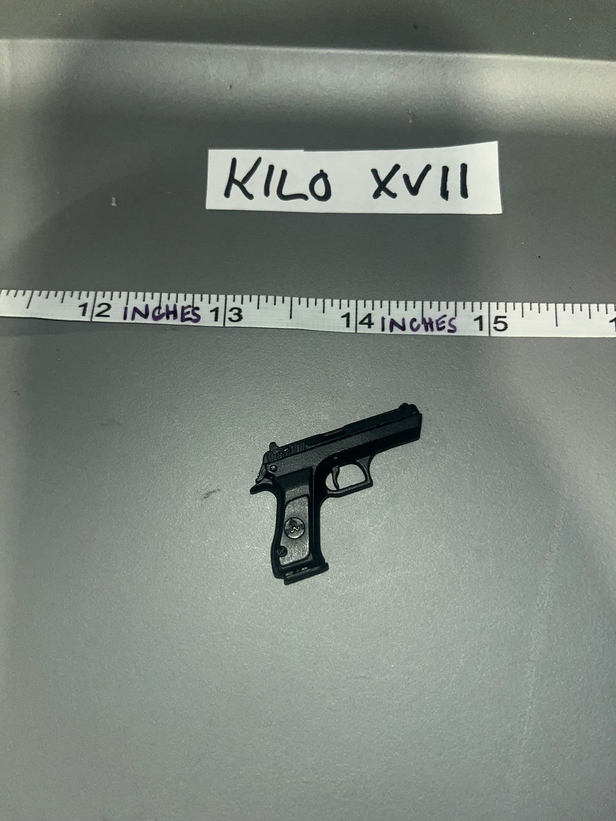 1/6 Scale Modern Era Pistol