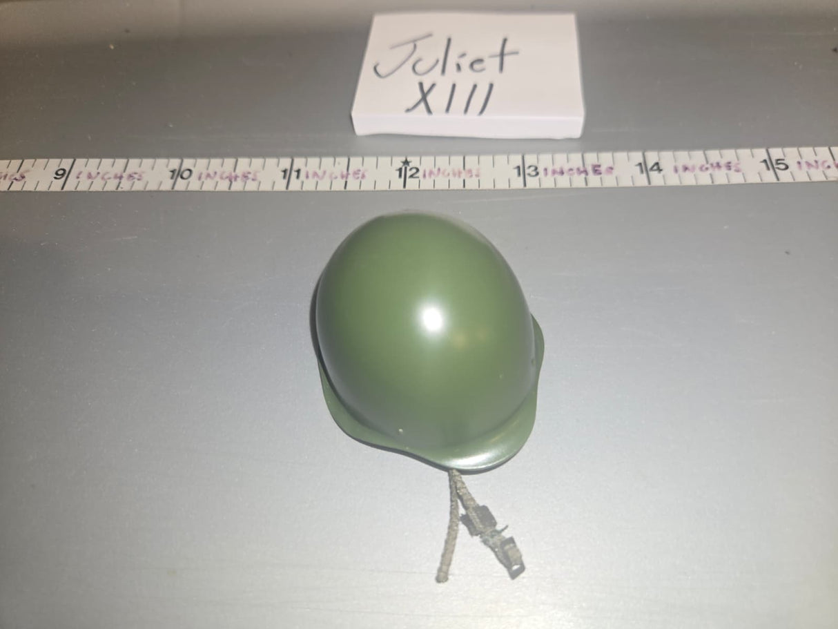 1:6 WWII Russian Helmet - Metal Sideshow Toys