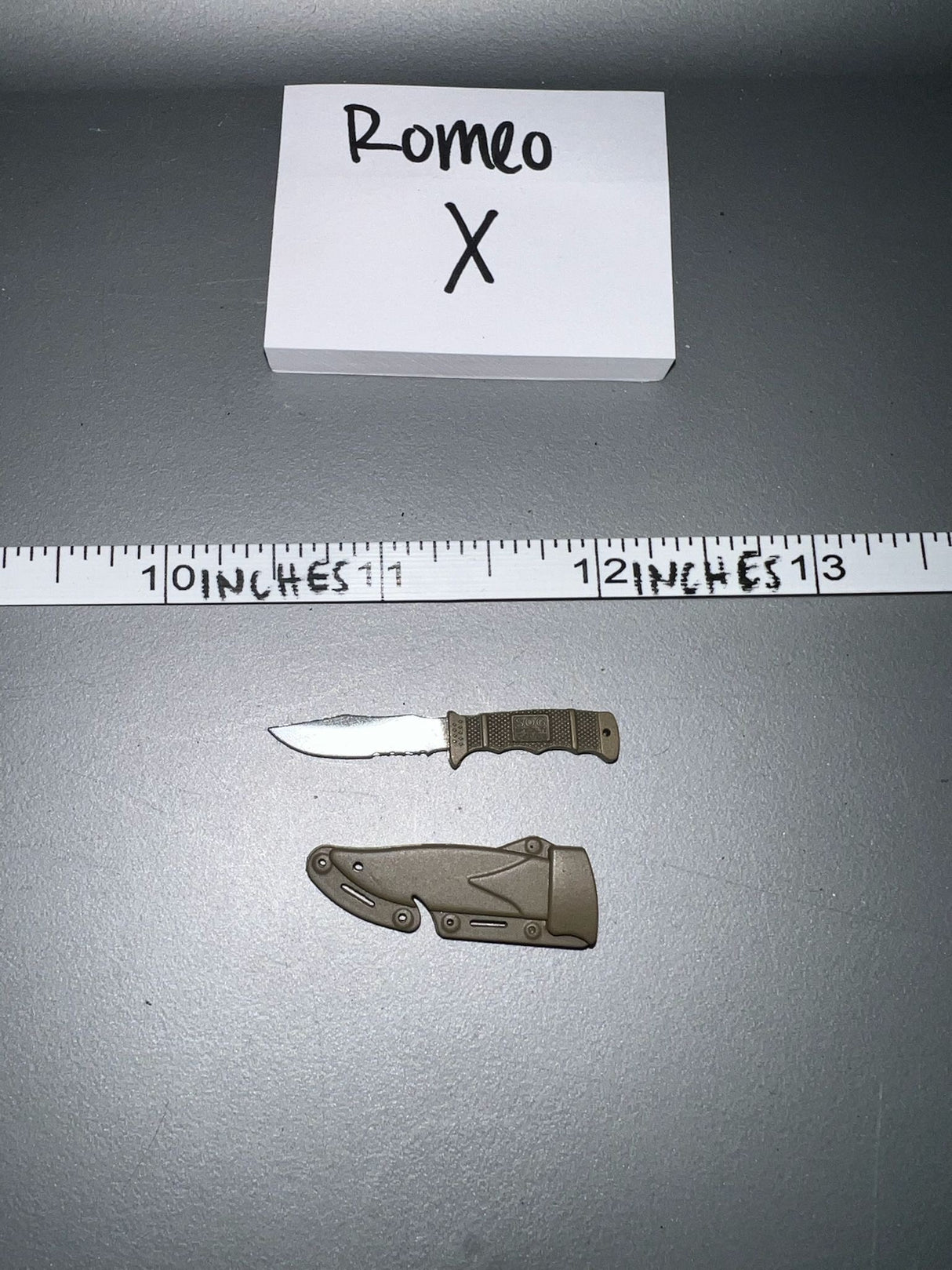 1/6 Scale Modern Era Fighting Knife