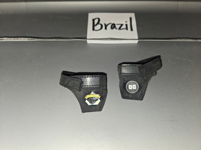 1/6 Scale Modern Era Diamond Dogs Knee Pads - Brazil