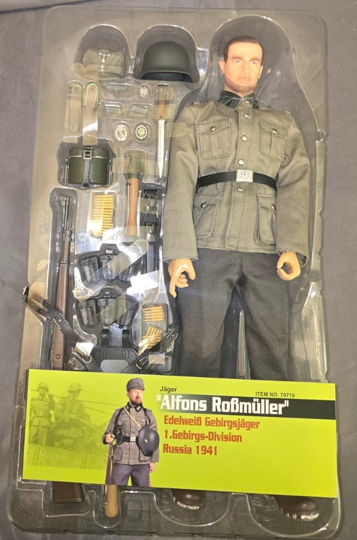1/6 Scale WWII GERMAN Gebirgsjager Alfons Rofmuller- NIB Dragon