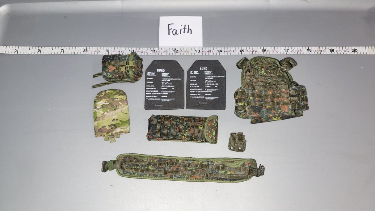 1/6 Modern Era German Body Armor