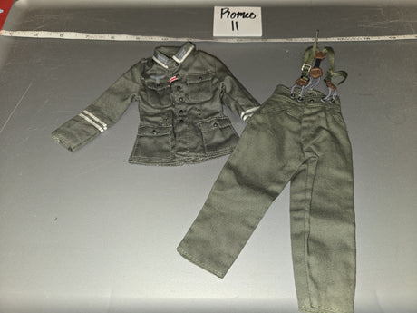 1/6 Scale WWII German Heer Field Uniform Jacket and Trousers with Suspenders - Promeo II