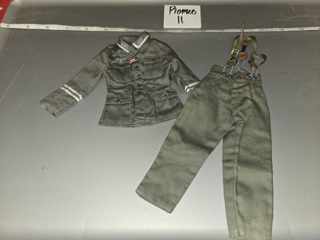 1/6 Scale WWII German Heer Field Uniform Jacket and Trousers with Suspenders - Promeo II