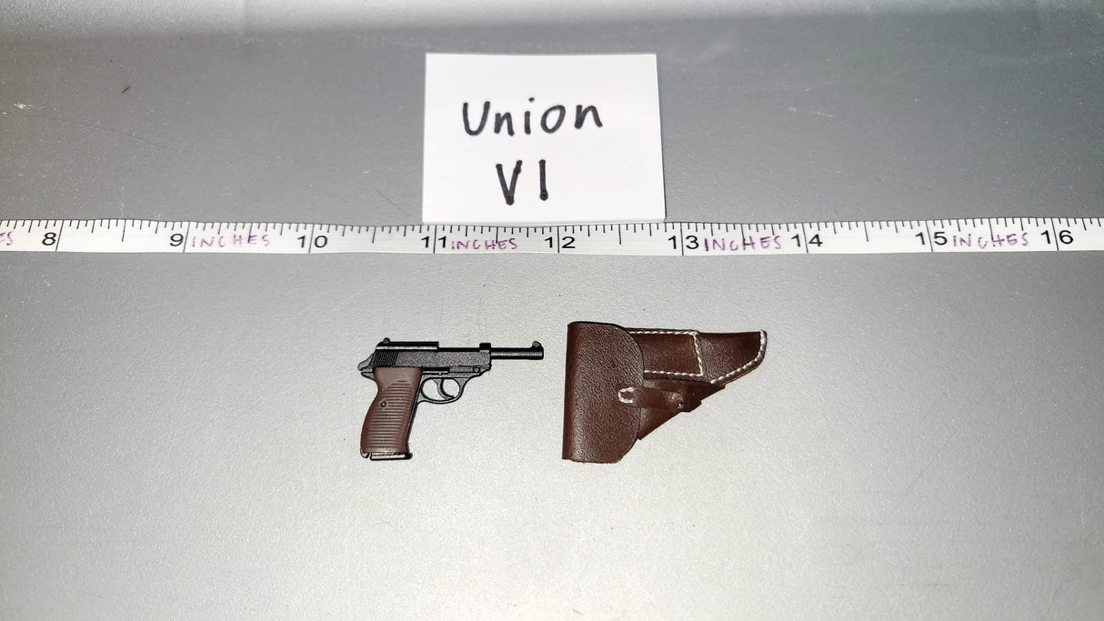 1/6 Scale WWII German Pistol and Holster
