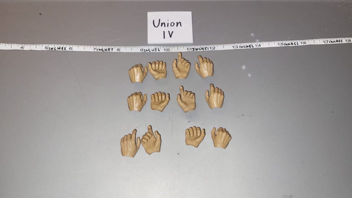 1/6 Scale Nude Figure Hand Lot