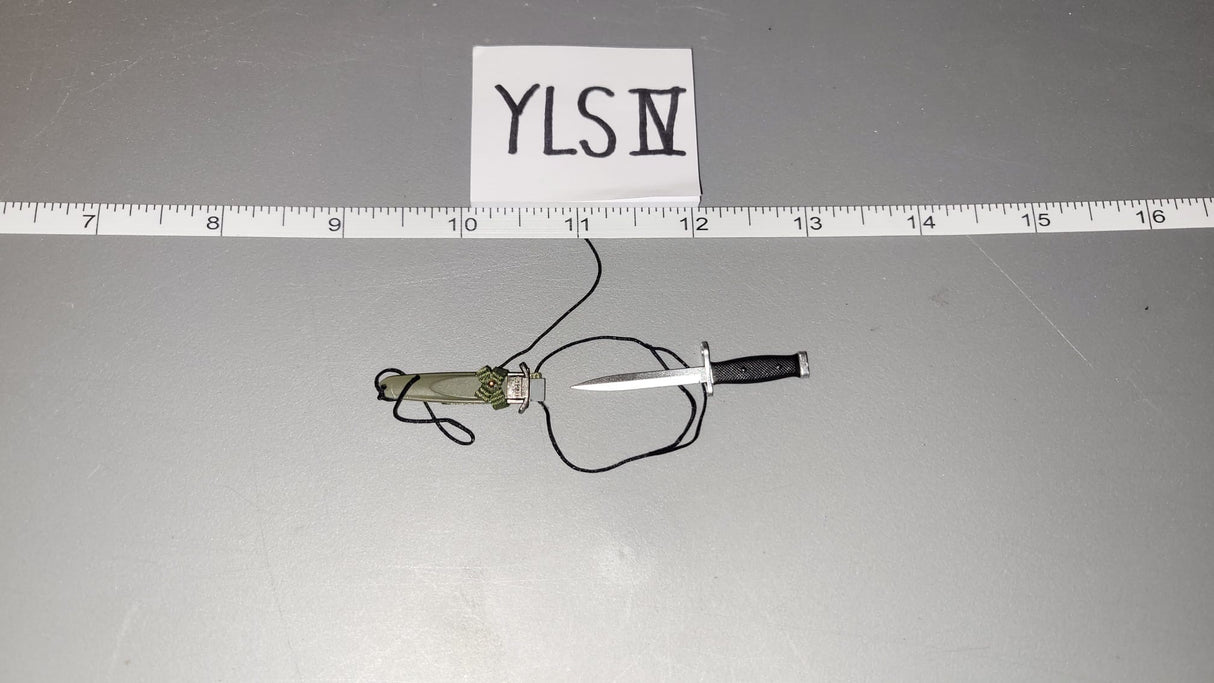 1/6 Scale Vietnam US Fighting Knife - Missing in Action Kaustic Plastic Colonel James Braddock