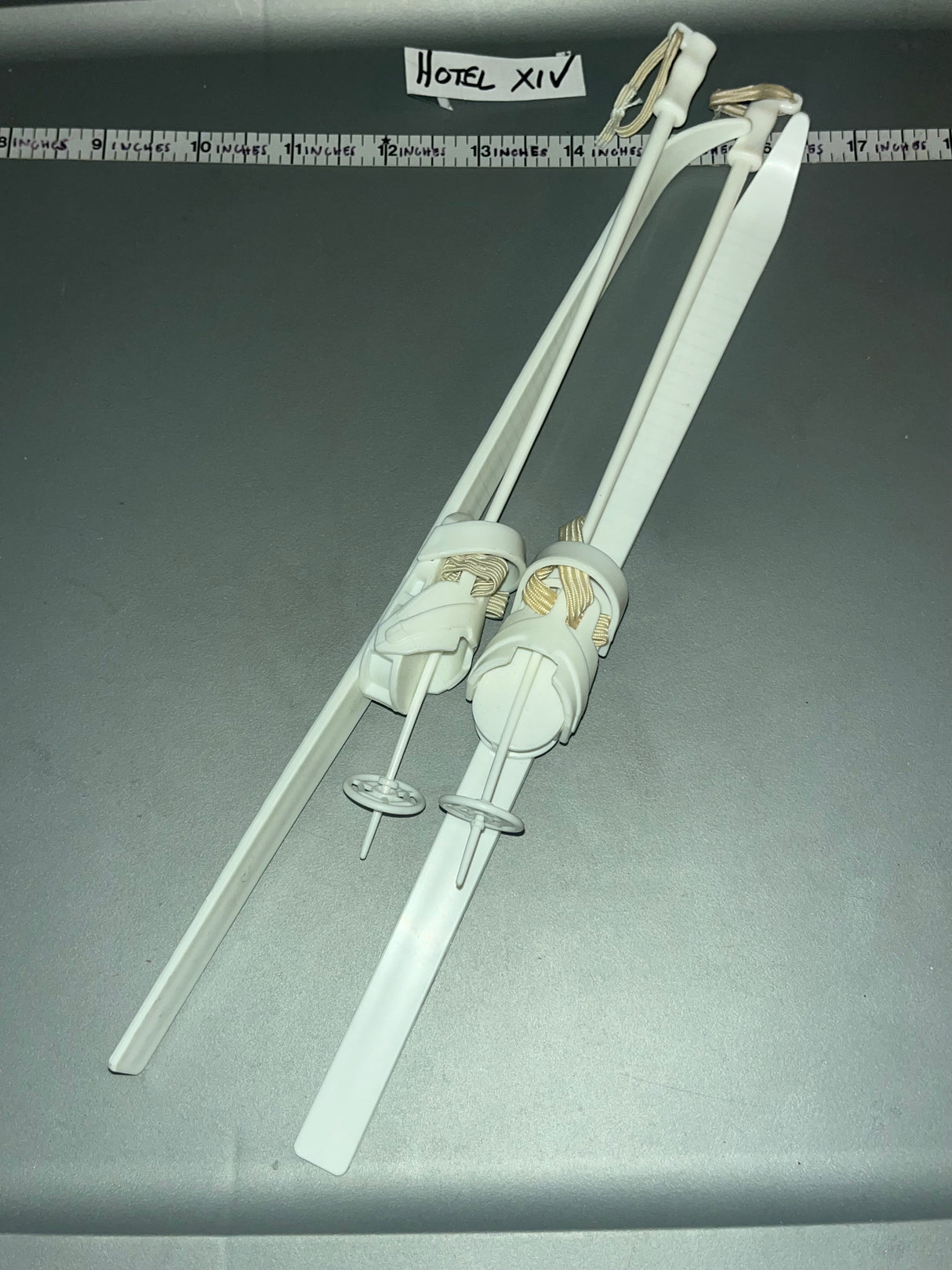 1/6 Scale Modern Era Skis