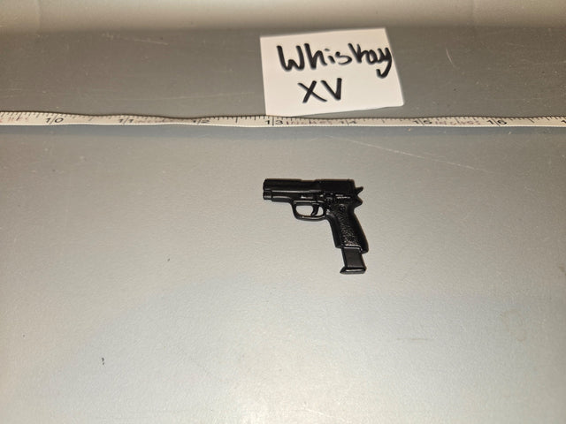 1/6 Scale Modern Era SIG Sauer P226 Pistol - Whiskey XV