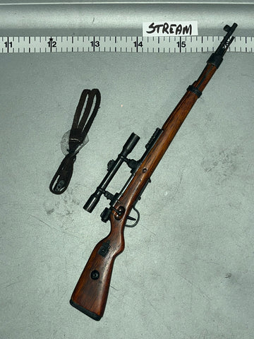 1:6 WWII German Wood and Metal Kar-98 Sniper Rifle