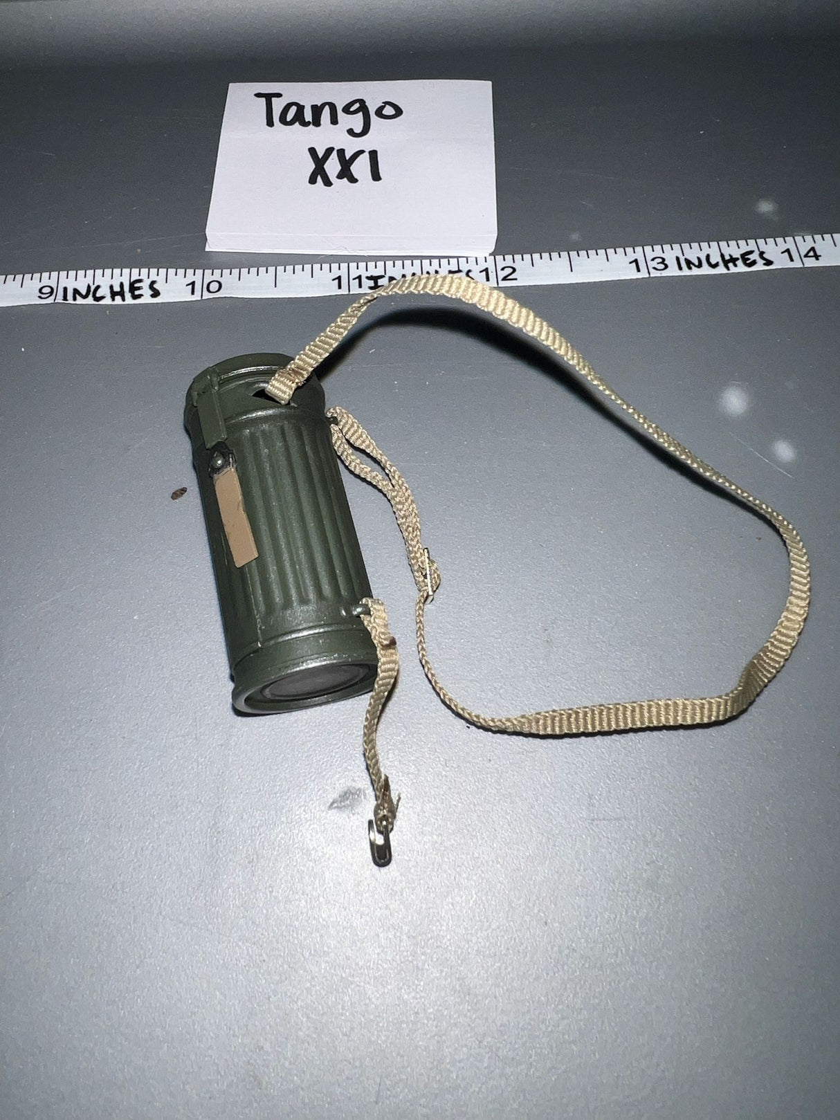 1/6 Scale WWII German Gas Mask Can