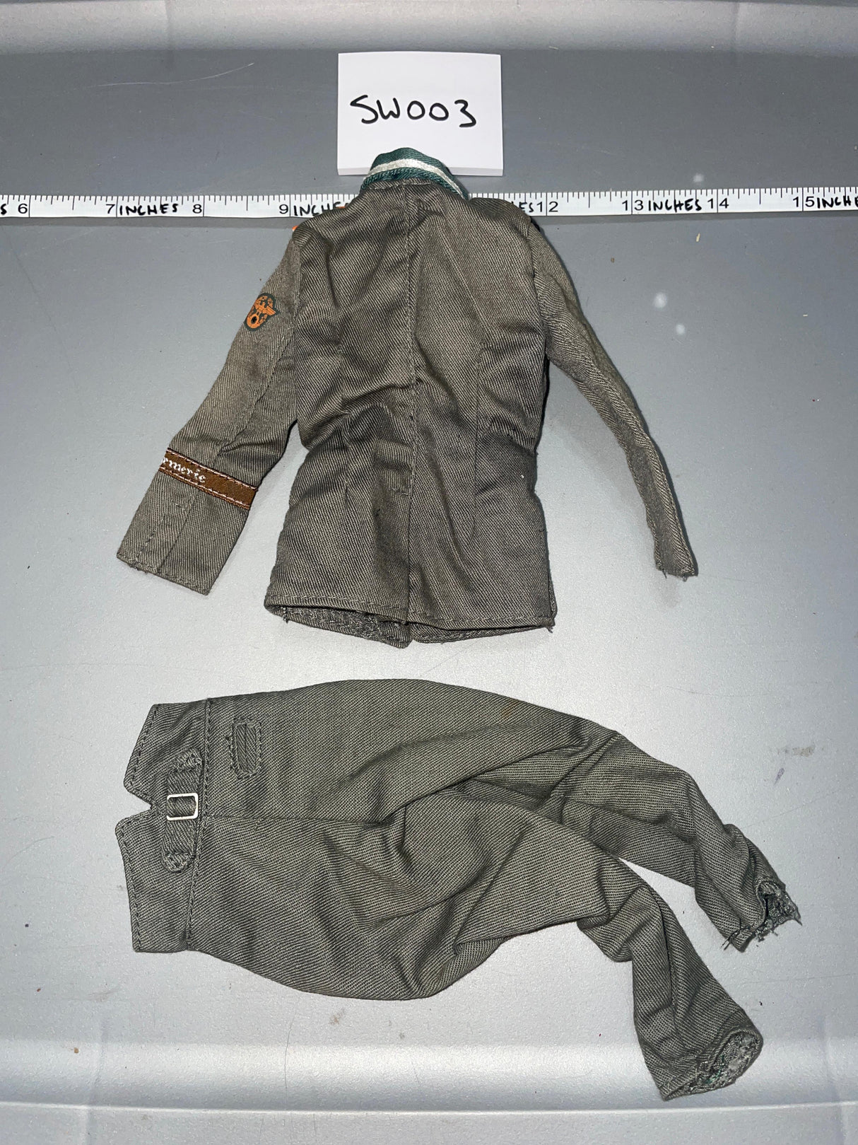 1:6 WWII German Military Police Uniform
