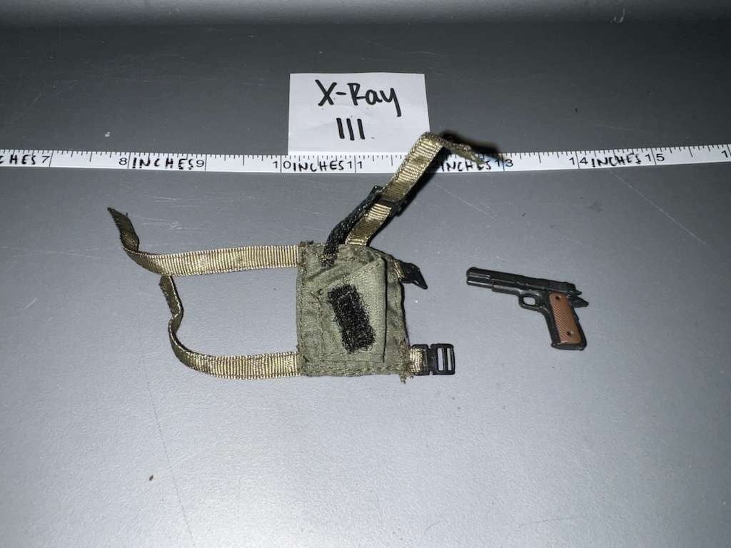1/6 Scale Modern Pistol and Holster