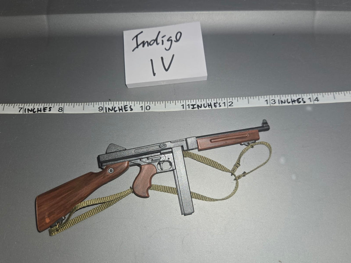 1/6 Scale WWII US Thompson Submachine Gun