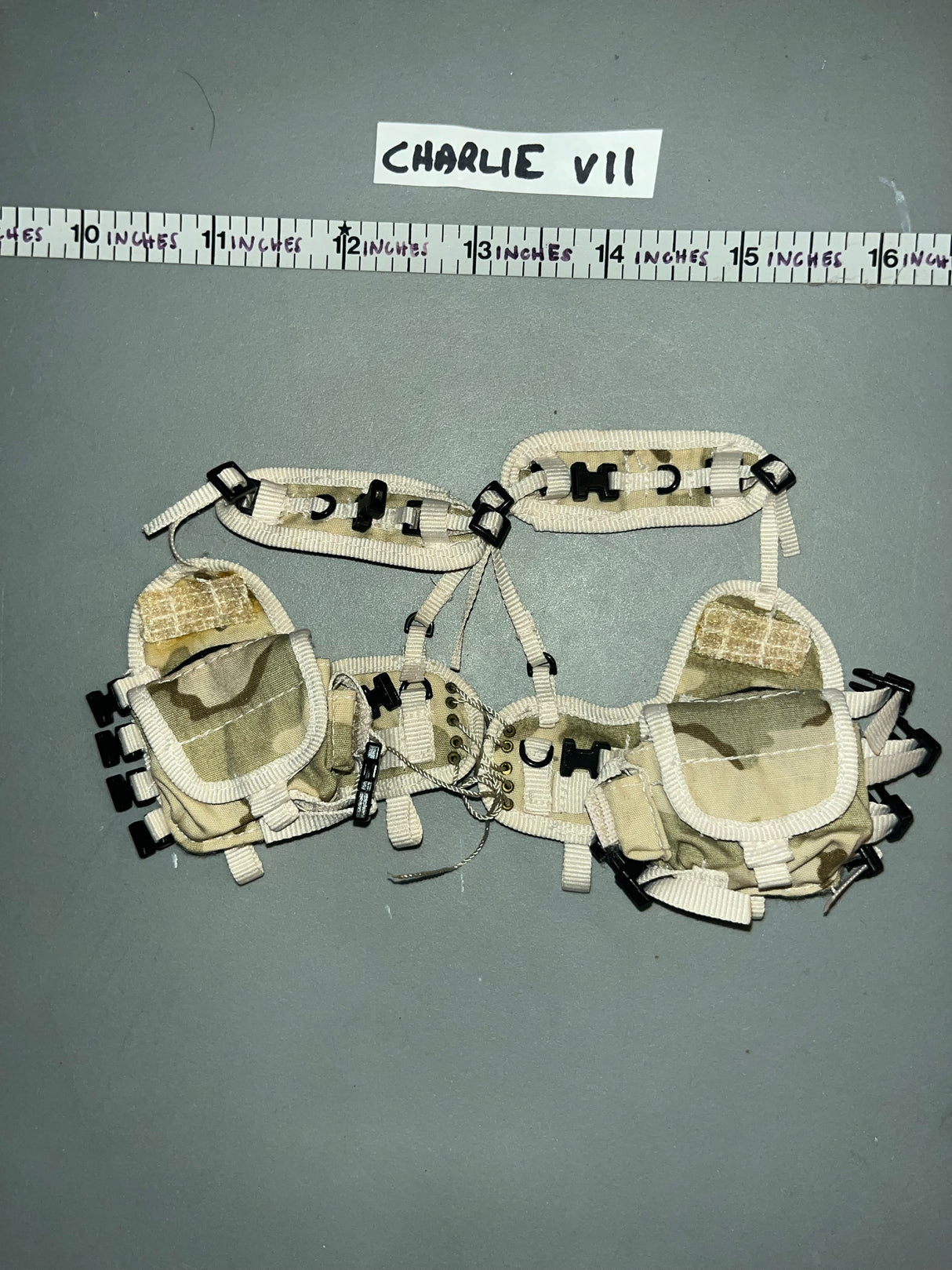 1/6 Scale Modern Era Load Bearing Equipment Vest