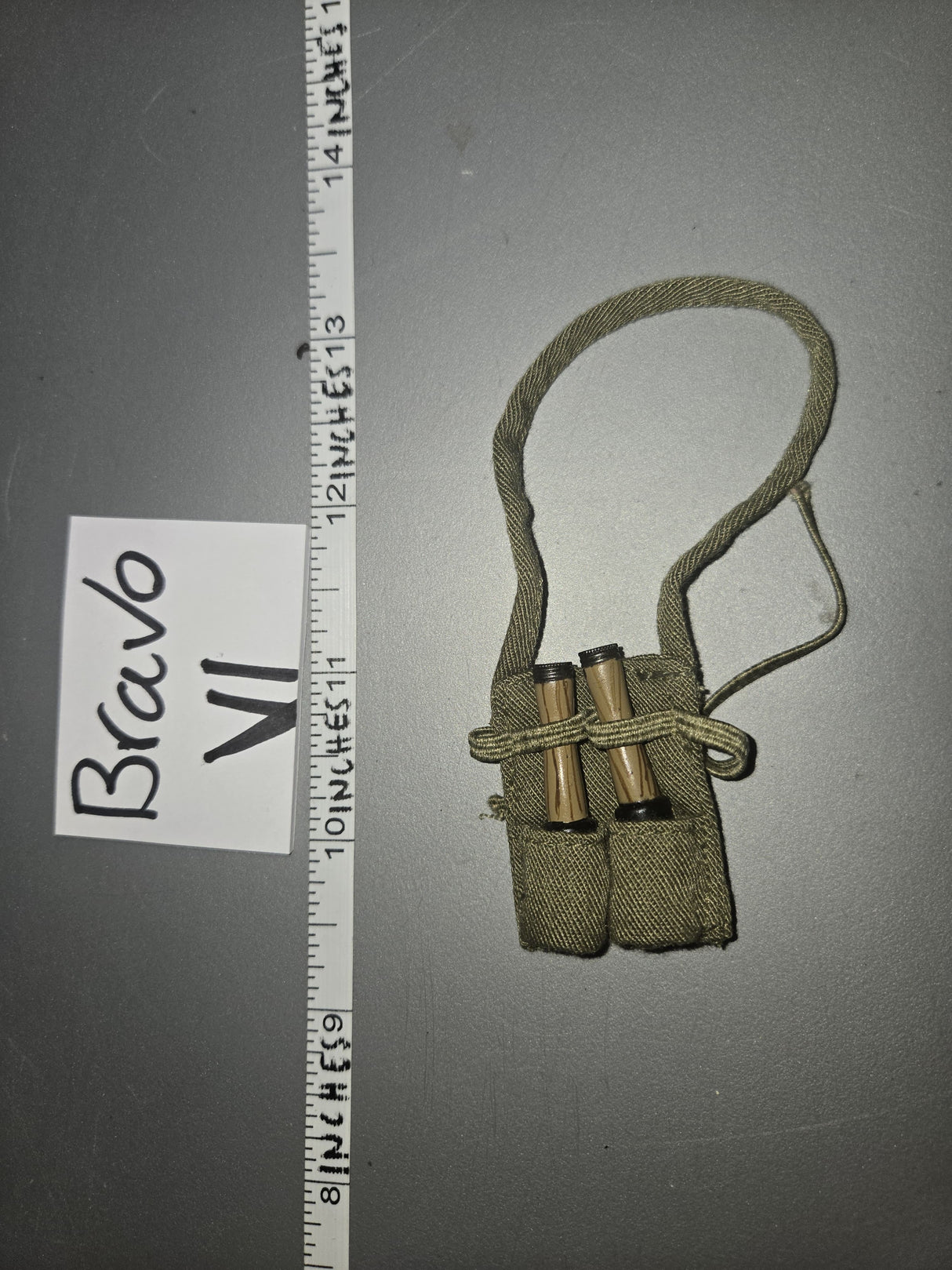 1:6 Korean War Chinese Chicom Grenades and Pouch - Vietnam NVA