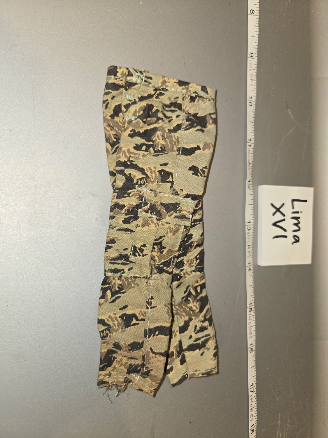1/6 Scale Modern Desert Tiger Stripe Camouflage Cargo Pants - Lima XVI