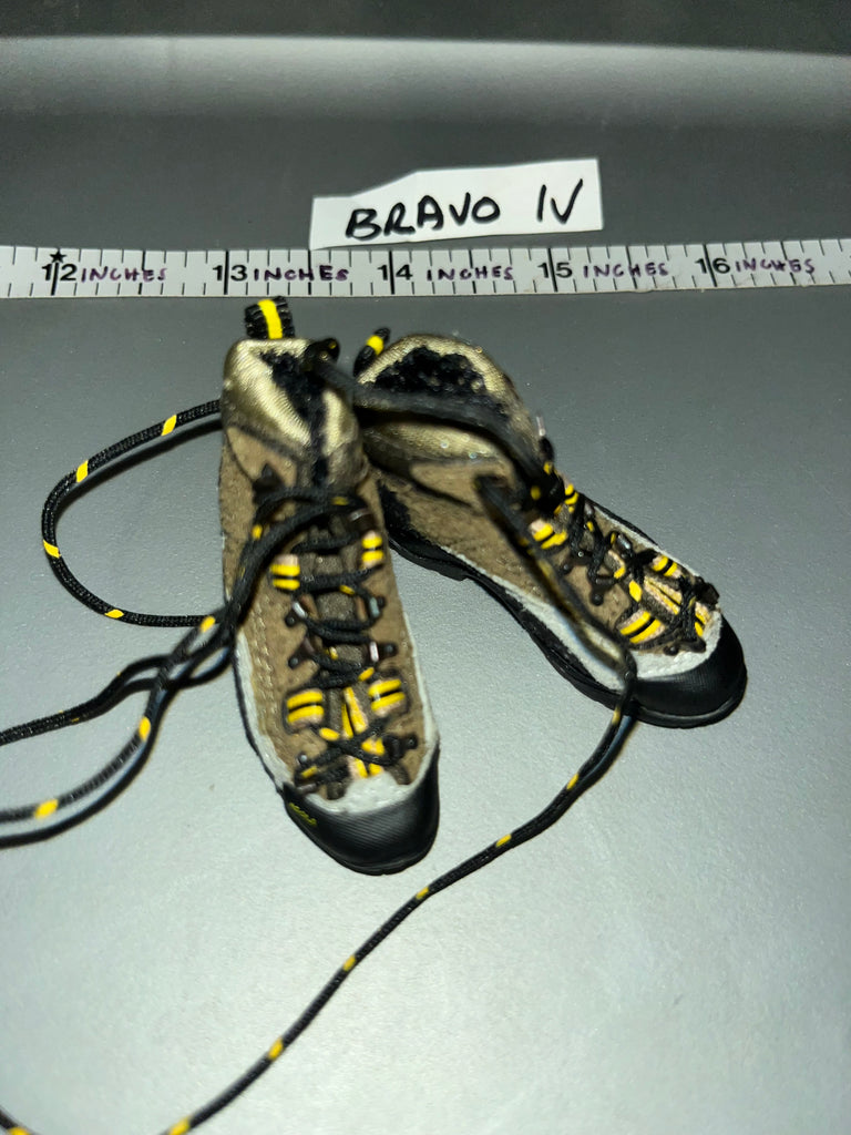 1:6 Modern Era  Hiking Boots - Cloth/ Leather