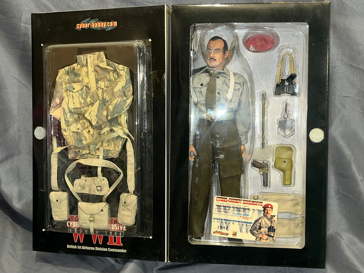 1/6 Scale WWII British Paratrooper Major General Roy - NIB Dragon Cyber Hobby