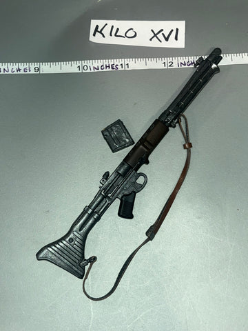 1:6 Scale WWII German FG-42