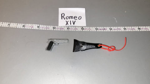 1:6 Scale WWII US .45 Pistol and Holster