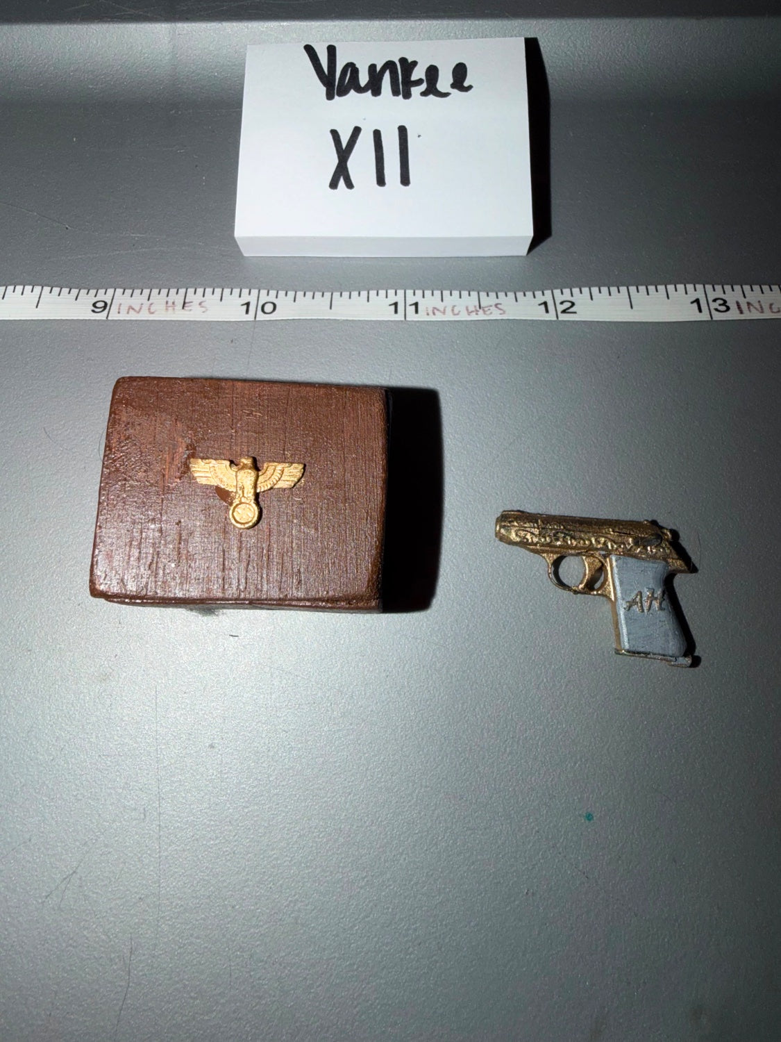 1/6 Scale WWII German Walther PPK Pistol and Presentation Box Set