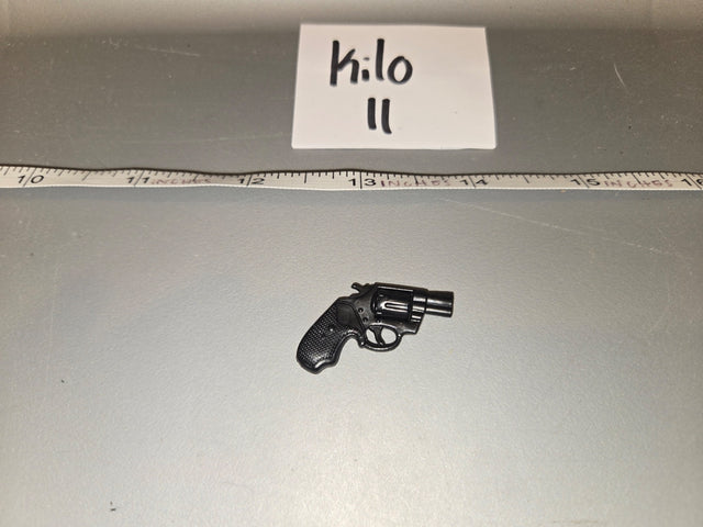 1/6 Scale Modern Era Snub Nose Revolver - Kilo II