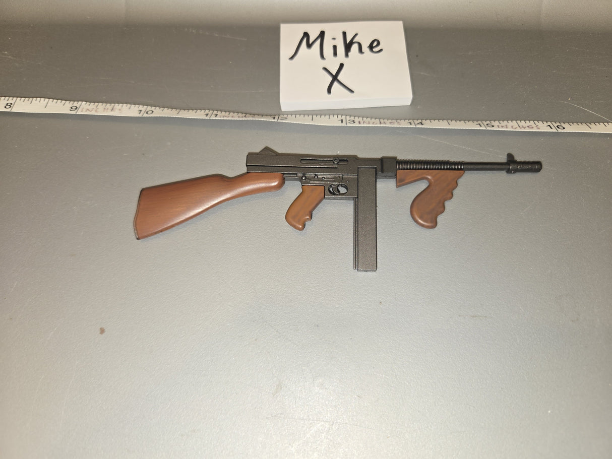1/6 Scale WWII US Thompson Submachine Gun