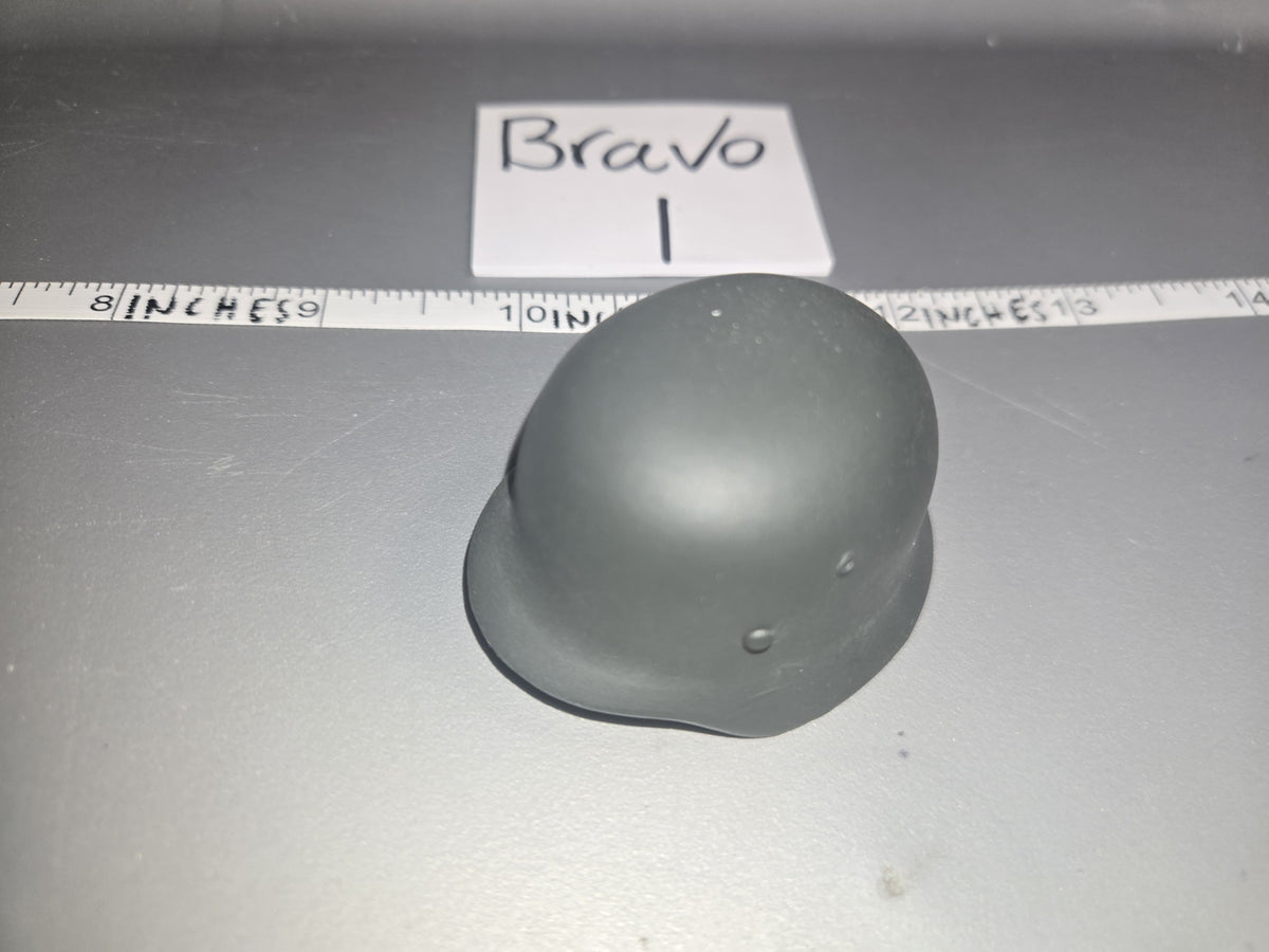 1/6 WWII German Metal Helmet - dragon