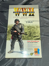 1/6 Scale WWII US USMC Marine Rifleman Zeke - NIB Dragon
