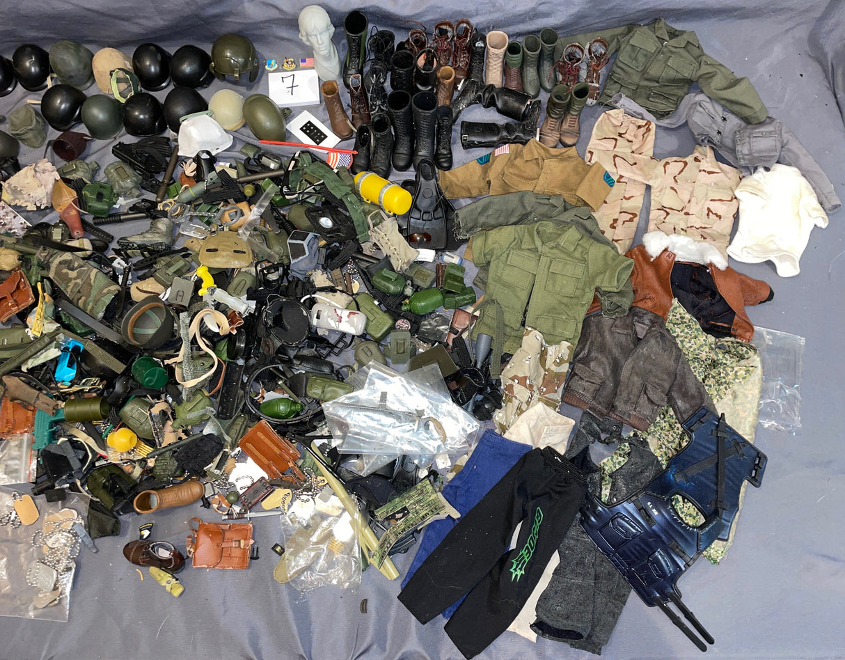 1/6 Scale Broken Parts Lot