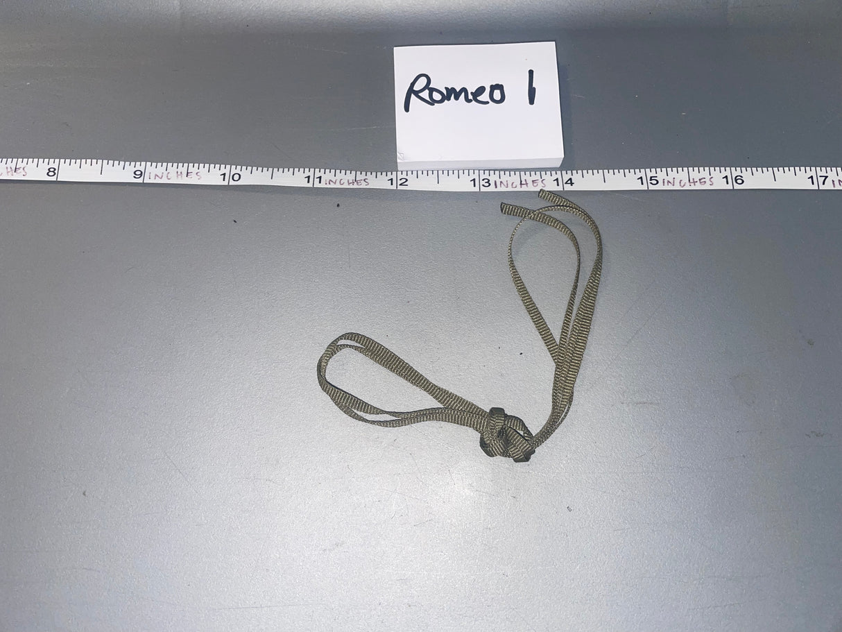 1:6 WWII US Paratrooper Webbing Leg Ties