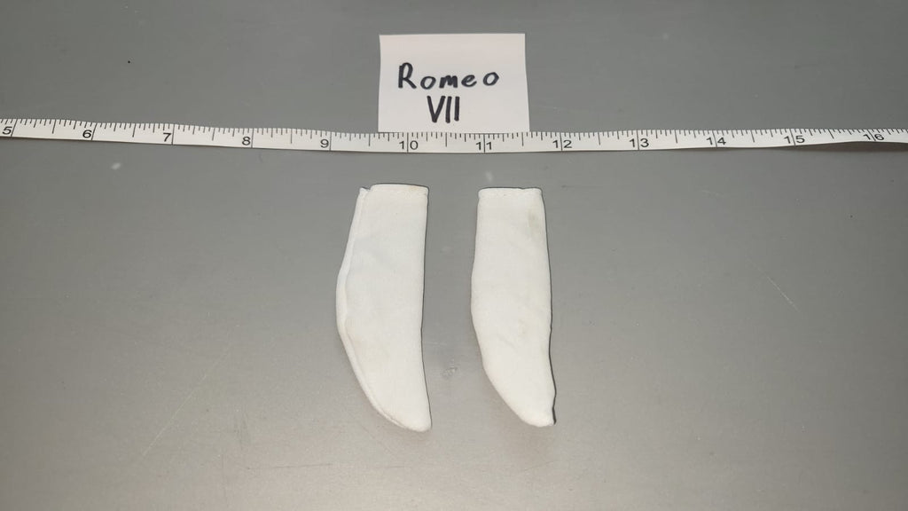 1:6 Scale Modern Era White Socks