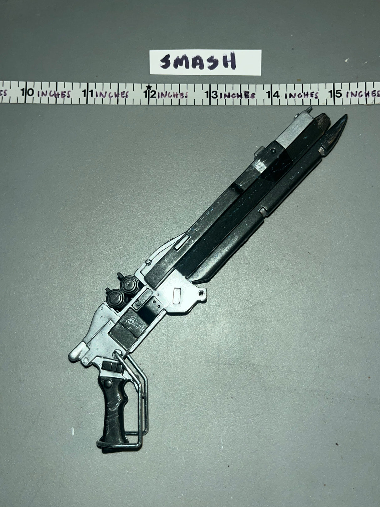 1/6 Scale Science Fiction Blaster Rifle