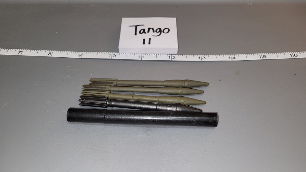 1/6 Scale WWII US Bazooka Rocket Ammunition Lot