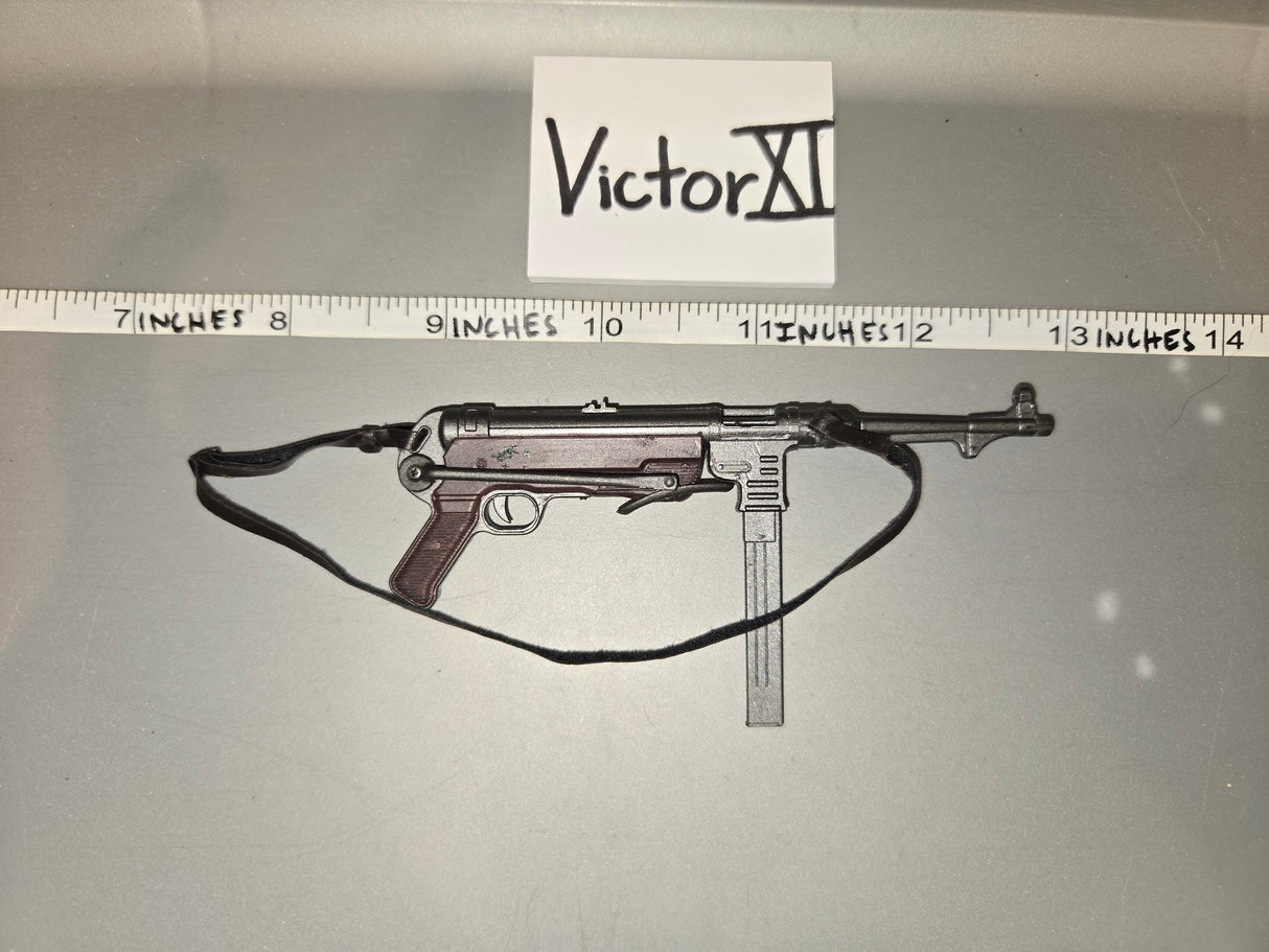 1/6 Scale WWII German MP-40