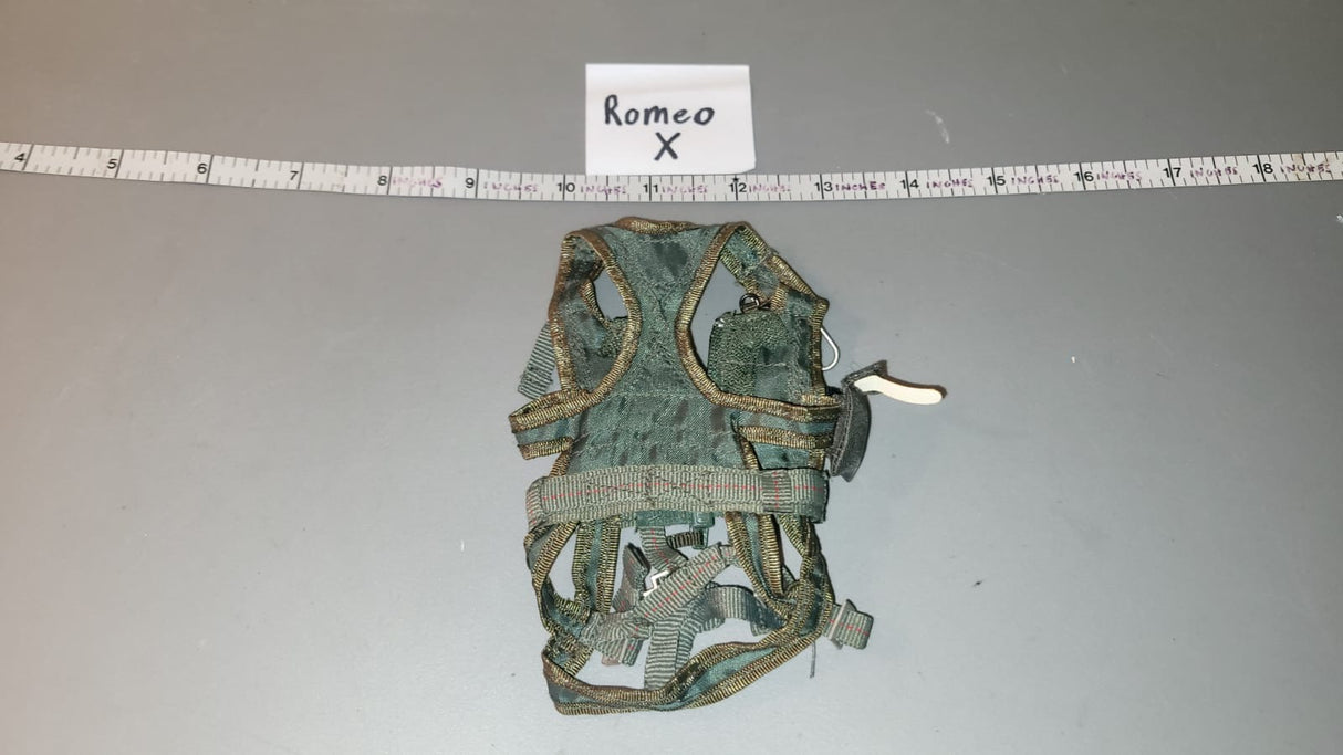 1/6 Scale Modern Era Pilot Parachute Harness