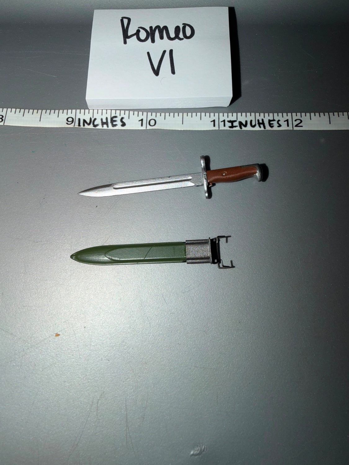 1/6 Scale WWII US M1 Bayonet and Sheath - Romeo VI