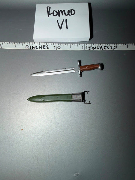 1/6 Scale WWII US M1 Bayonet and Sheath - Romeo VI