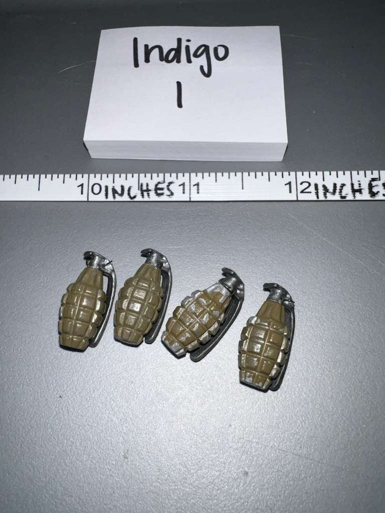 1/6 Scale WWII US Grenade Lot