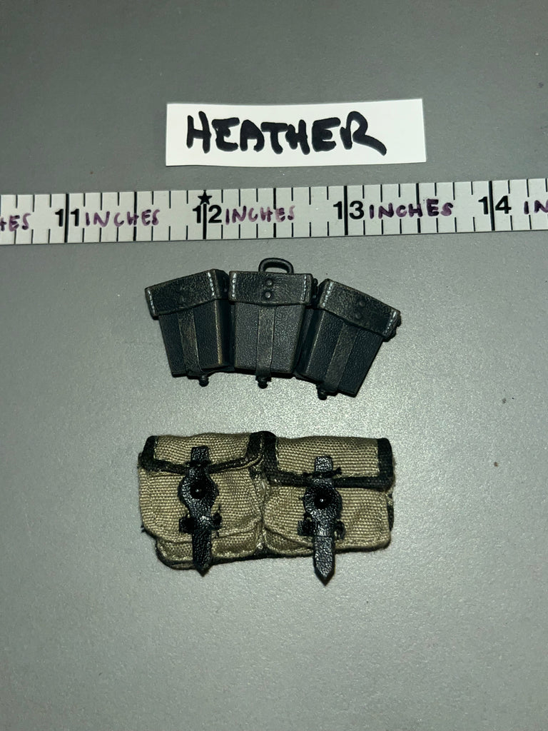 1:6 Scale WWII German GEW-43 Pouches