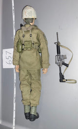 1:6 Scale Vietnam Platoon Sgt Elias Dressed Figure - Sideshow etc