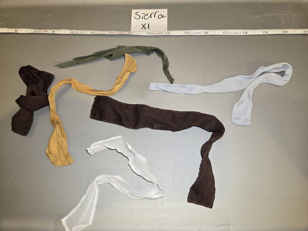 1/6 Scale WWII German Scarf Lot