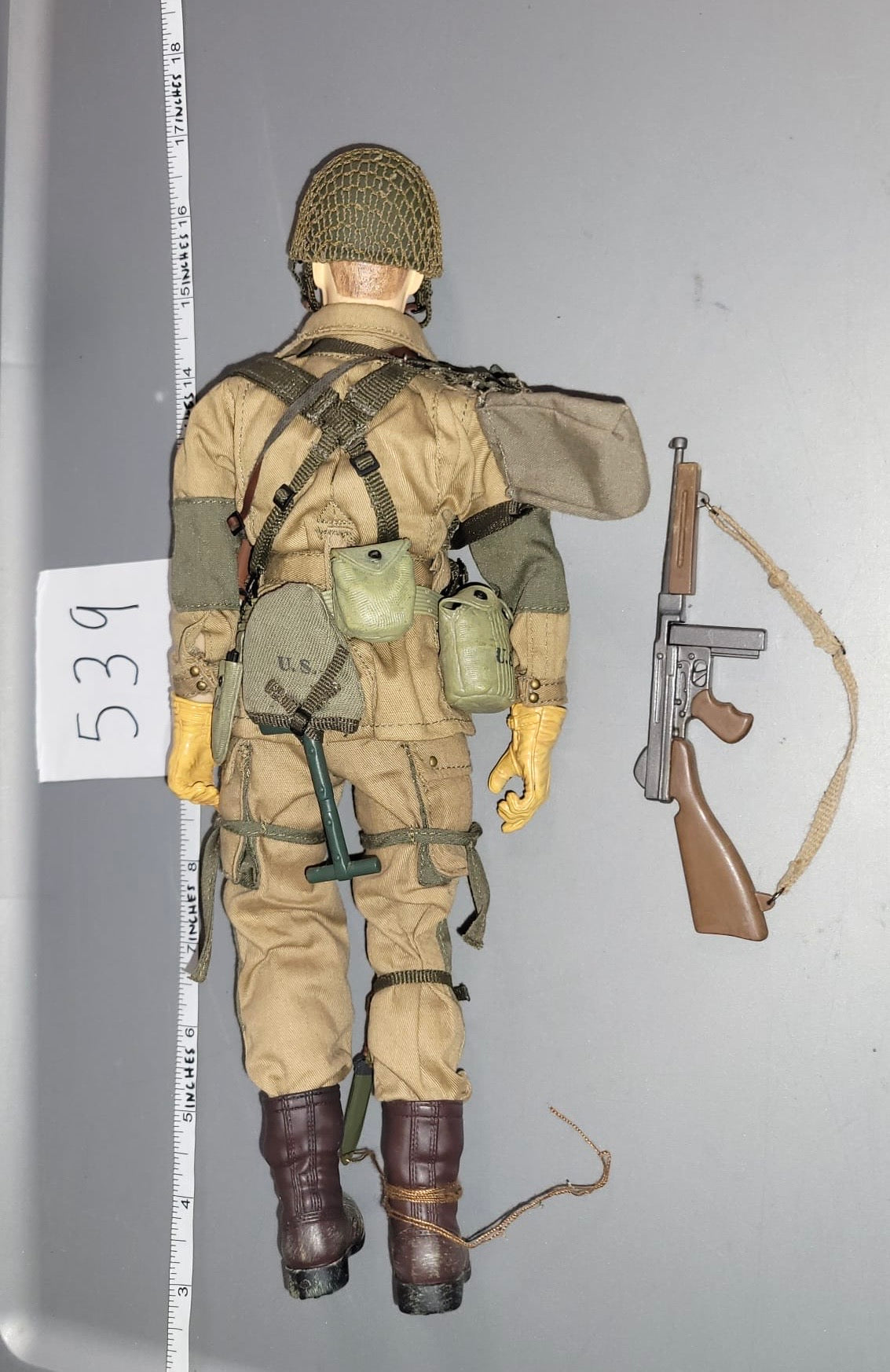 1:6 Scale WWII US Paratrooper Dressed Figure - BBI