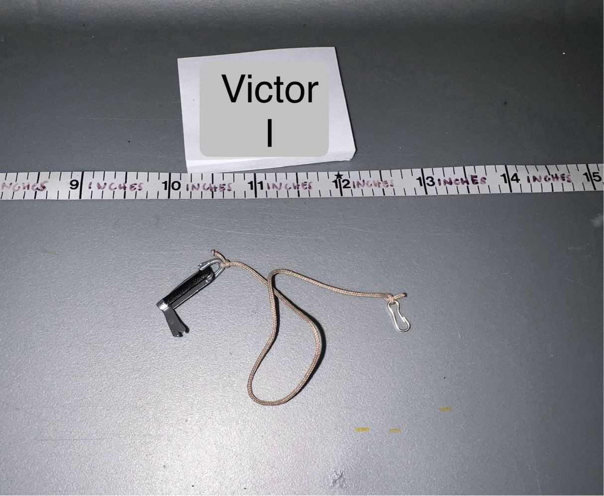 1/6 Scale WWII British Paratrooper Pocket Knife