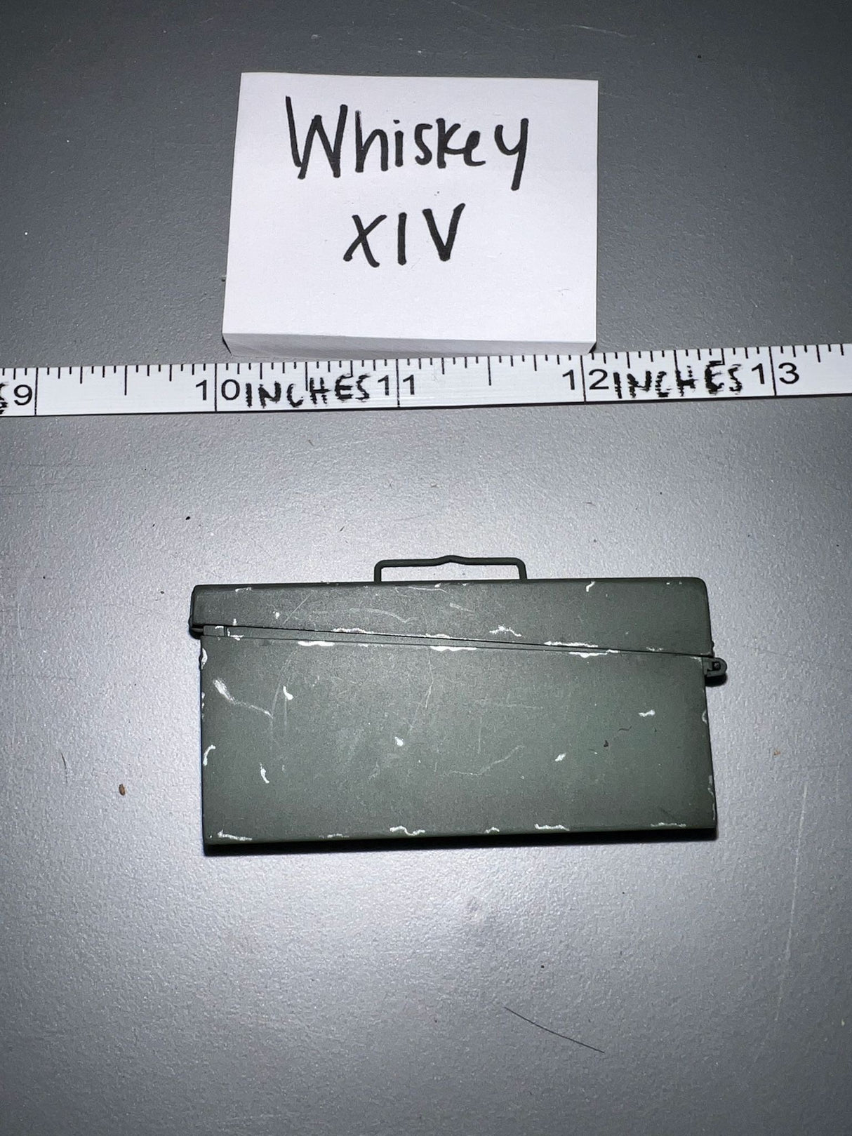 1/6 Scale WWII German Machine Gun Ammunition Can