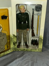 1/6 Scale WWII GERMAN Gebirgsjager Gunter - NIB Dragon