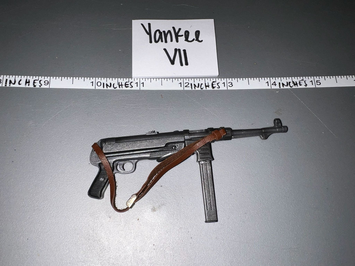 1/6 Scale WWII German MP-40