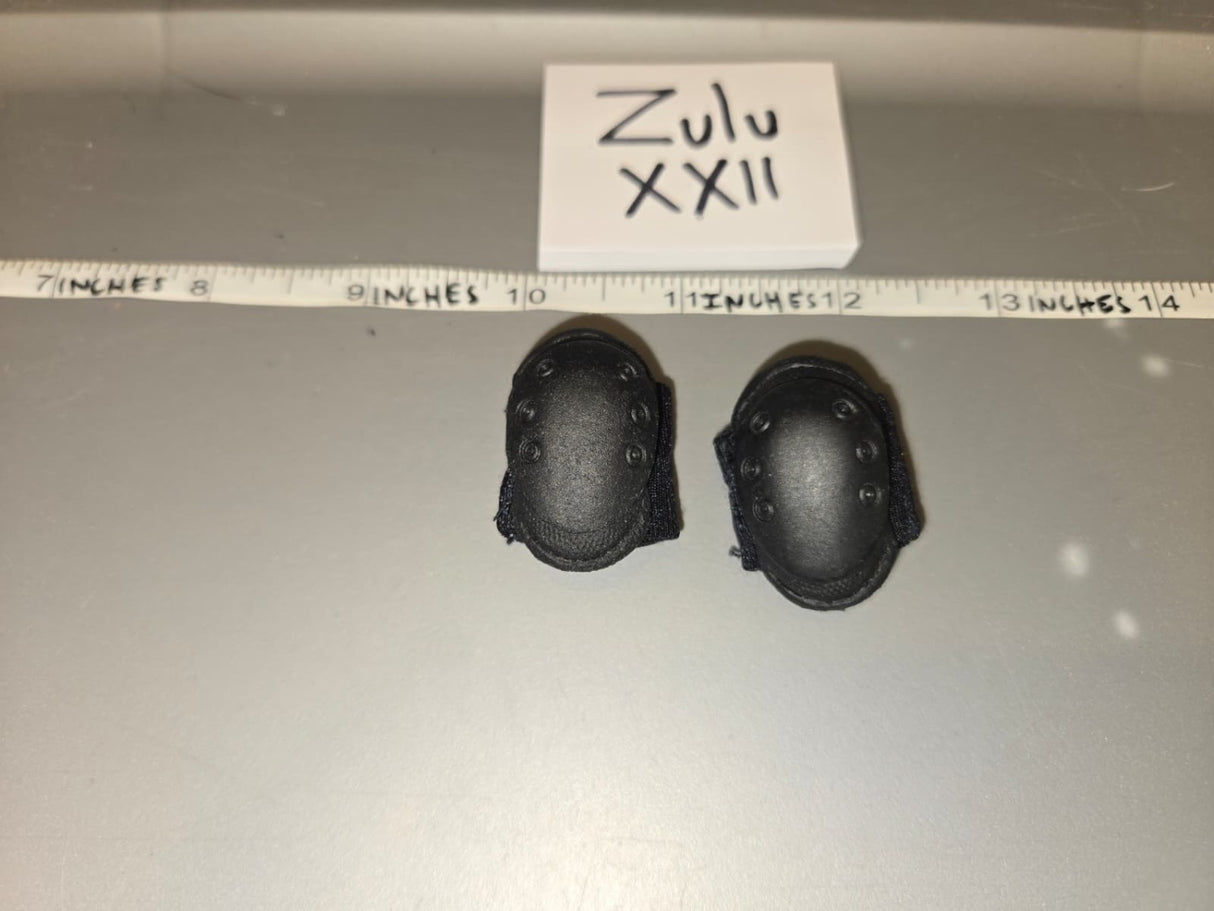 1/6 Scale Modern Era Knee Pads Set